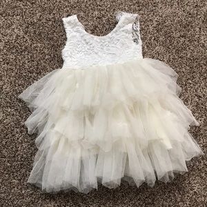Little girls lace dress